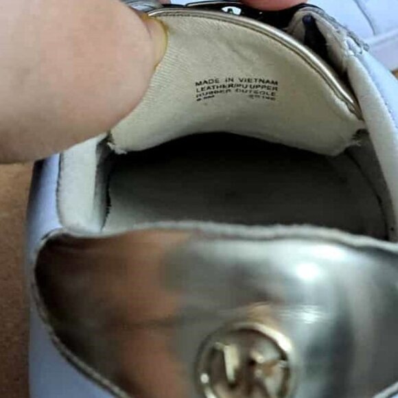 Michael Kors Genuine Leather Sneaker w/ No-Tie Elastic Shoelaces Accents - Picture 7 of 11